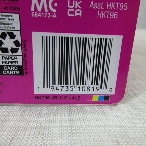 Barbie Fun & Fancy Hair Doll with Extra-Long Blonde Hair and Styling Accessories - Picture 4 of 5